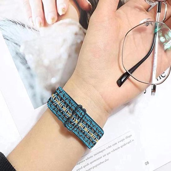 Set van 3 Nylon Horlogebandjes voor Fitbit Charge 6/Charge 5 - Verstelbare Sport Reservebandjes in Meerkleurig Blauw - Elastische Armbanden voor Mannen en Vrouwen