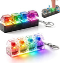 Fidget-toetsenbord - 2 stuks - Klikker fidget-toetsenbord met LED-licht - Mini 4-toetsen stressverlagend speelgoed - Sleutelhanger anti-stress speelgoed - Om stress en angst bij volwassenen te verlichten - Zwart/Wit